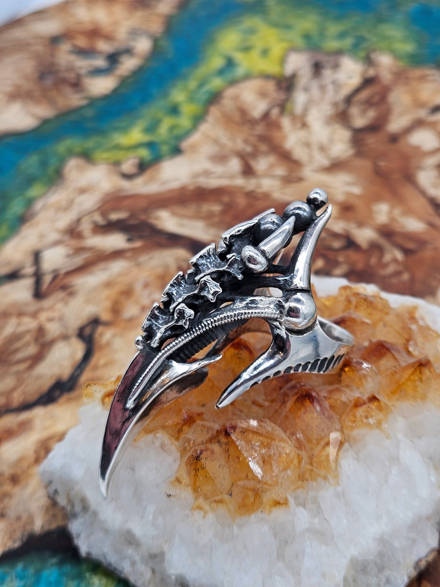 BIOMECHANICAL SILVER 925 CLAW RING. GOTHIC. UK Size T